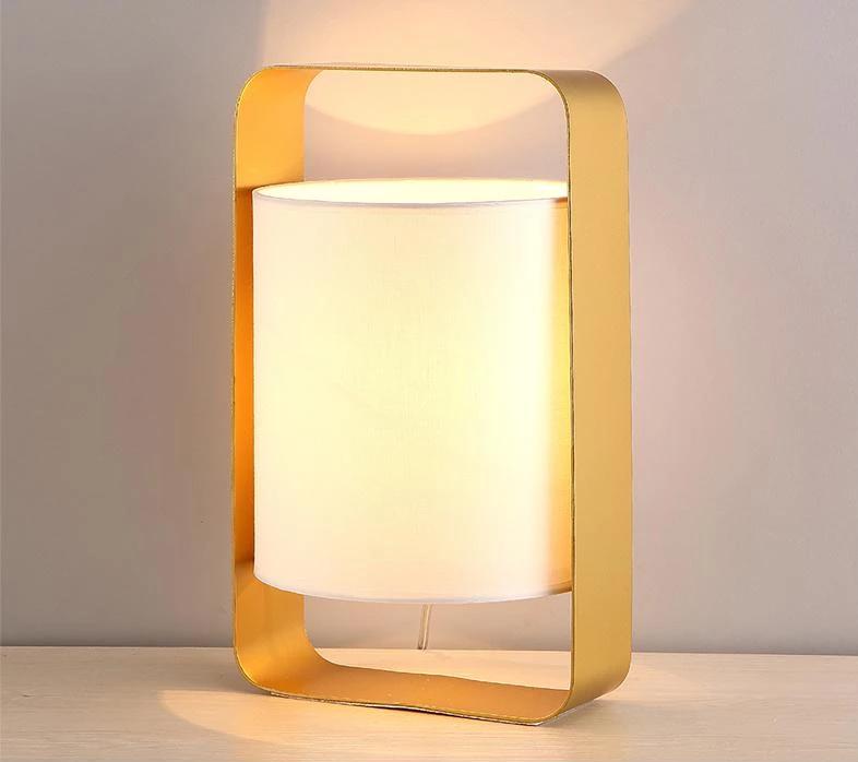Nate - Moderne Rahmen-Schwebe-Laternen-Schreibtischlampe