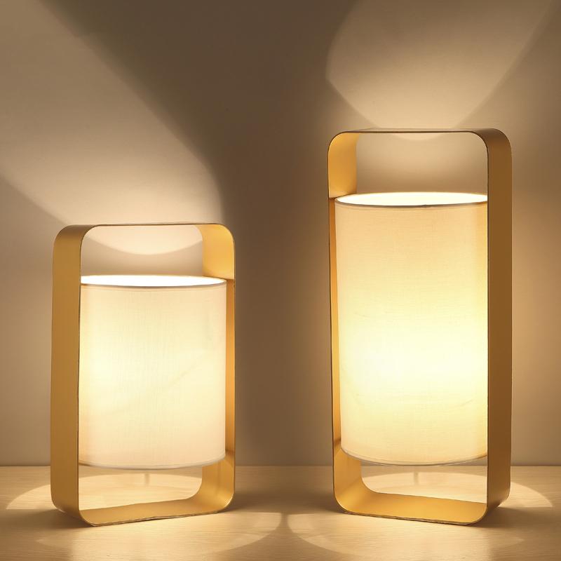 Nate - Moderne Rahmen-Schwebe-Laternen-Schreibtischlampe